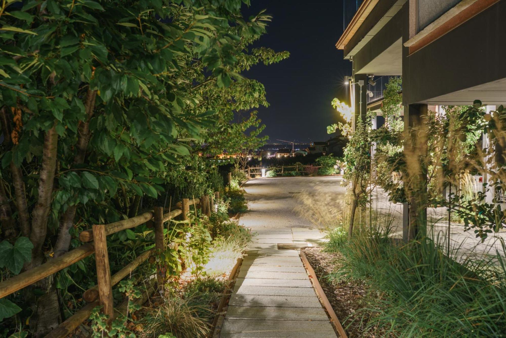 Vineho Apartment Barolo Bagian luar foto